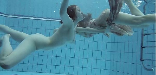  Anna Netrebko and Lada Poleshuk underwater lesbos